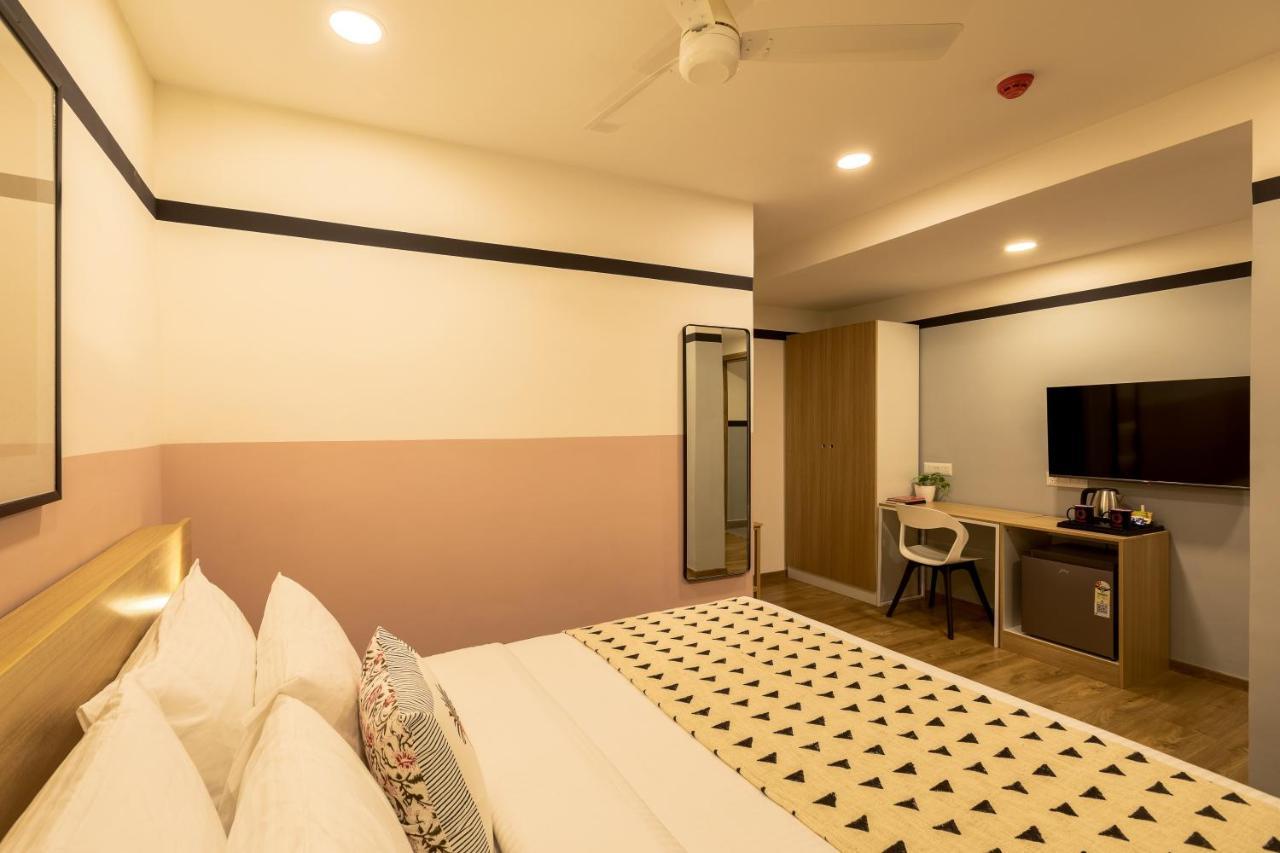 Olive Hotel Indiranagar 100Ft Road By Embassy Group 班加罗尔 外观 照片