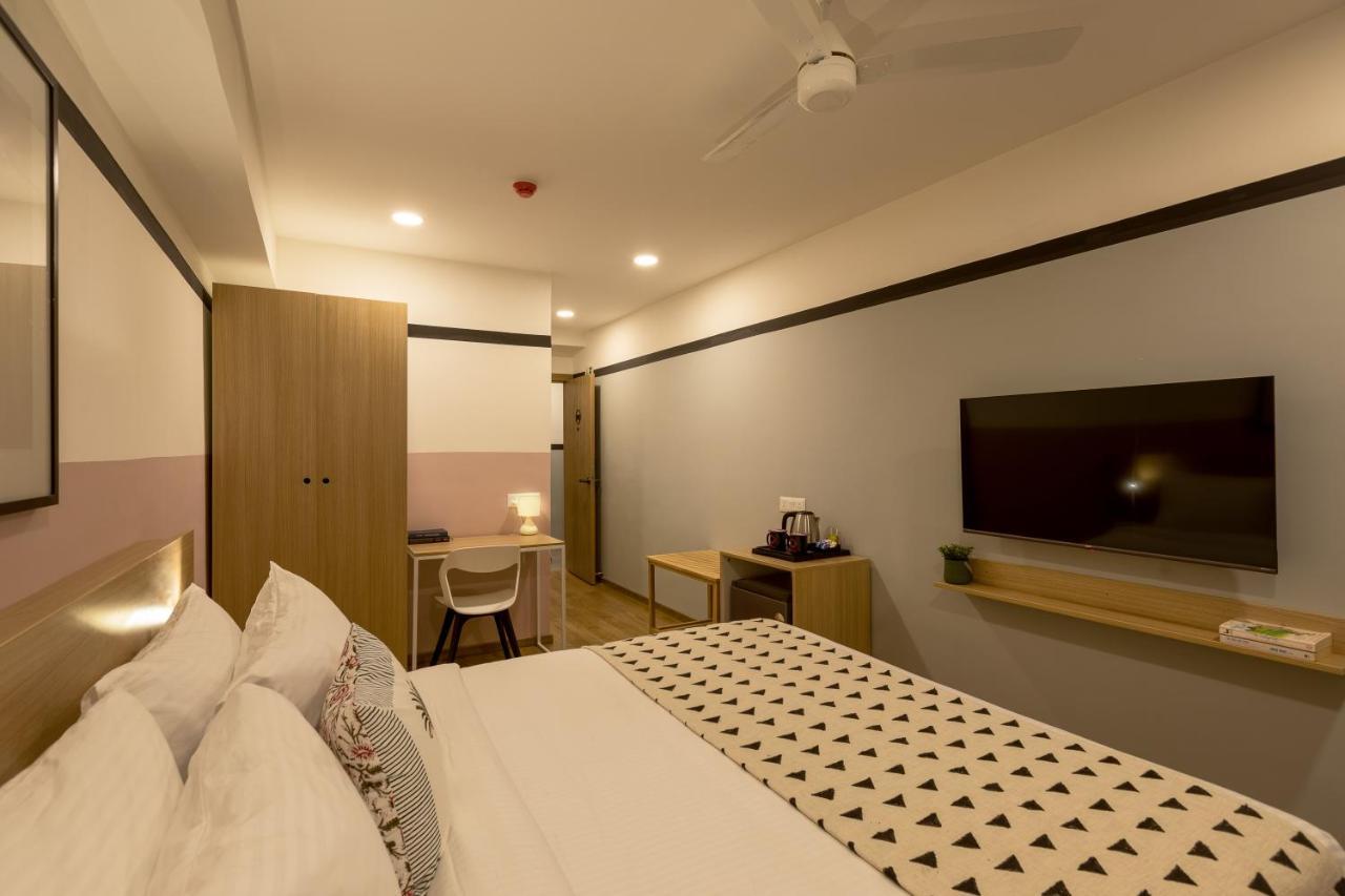 Olive Hotel Indiranagar 100Ft Road By Embassy Group 班加罗尔 外观 照片